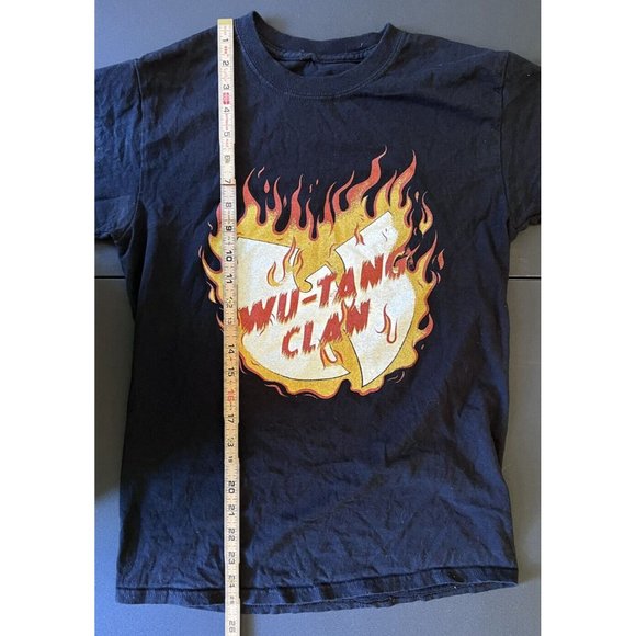 Wu-Tang Clan Size Small Black Short Sleeve T-Shirt Flames Fire - Picture 6 of 6